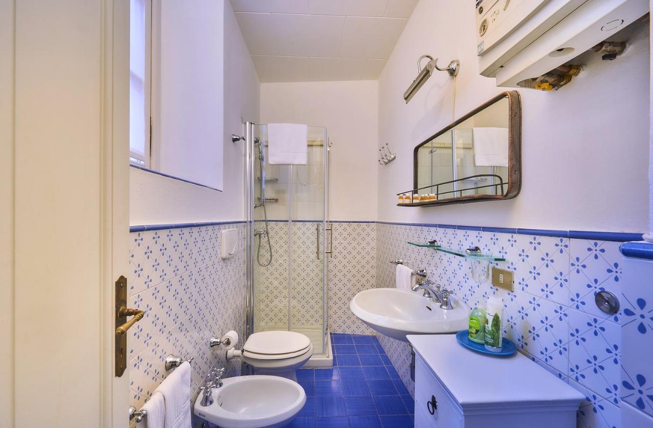 Апартаменти Casa Garden Варенна Екстер'єр фото